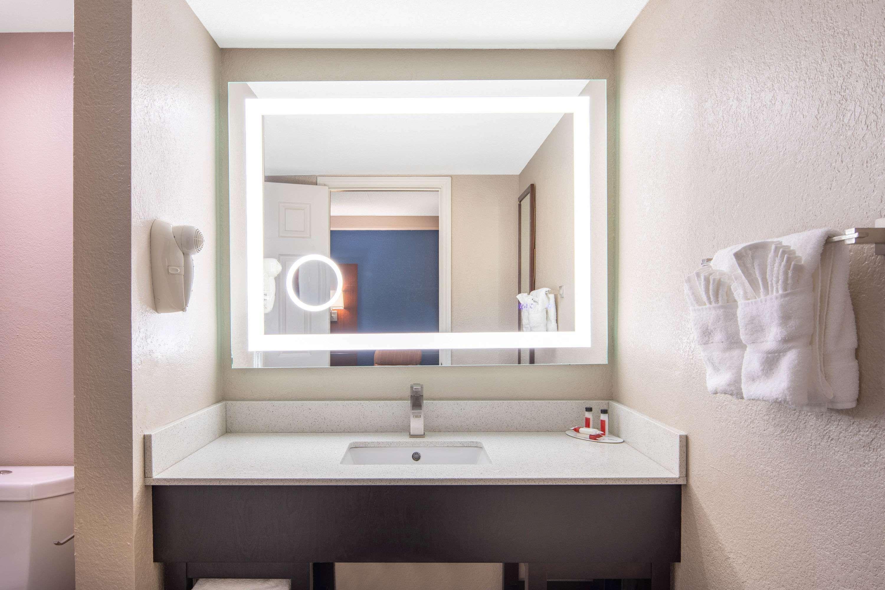 Budget Inn & Suite Atlanta Marietta Stadium Zewnętrze zdjęcie