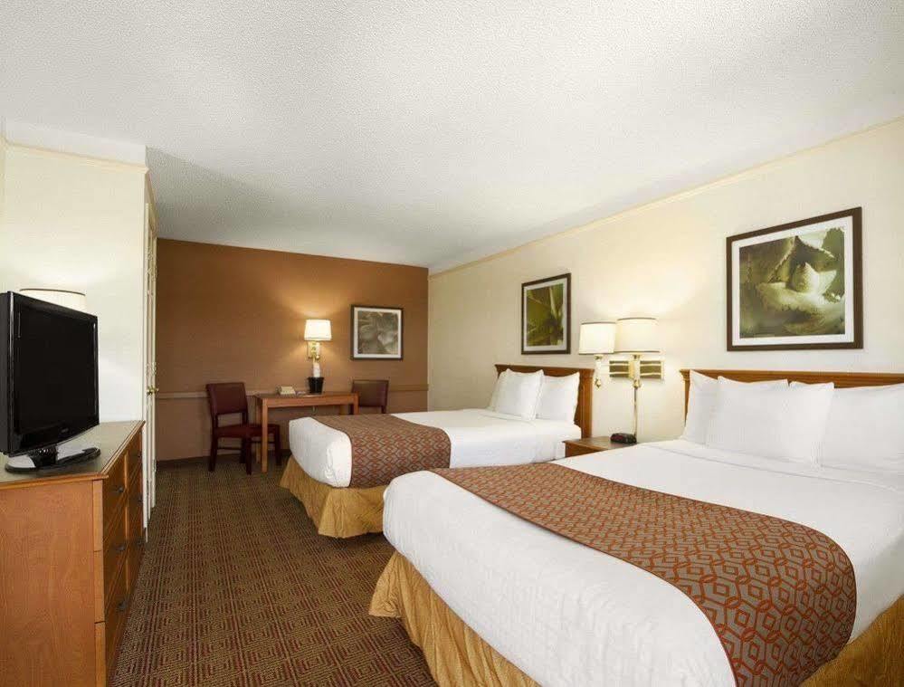 Budget Inn & Suite Atlanta Marietta Stadium Zewnętrze zdjęcie