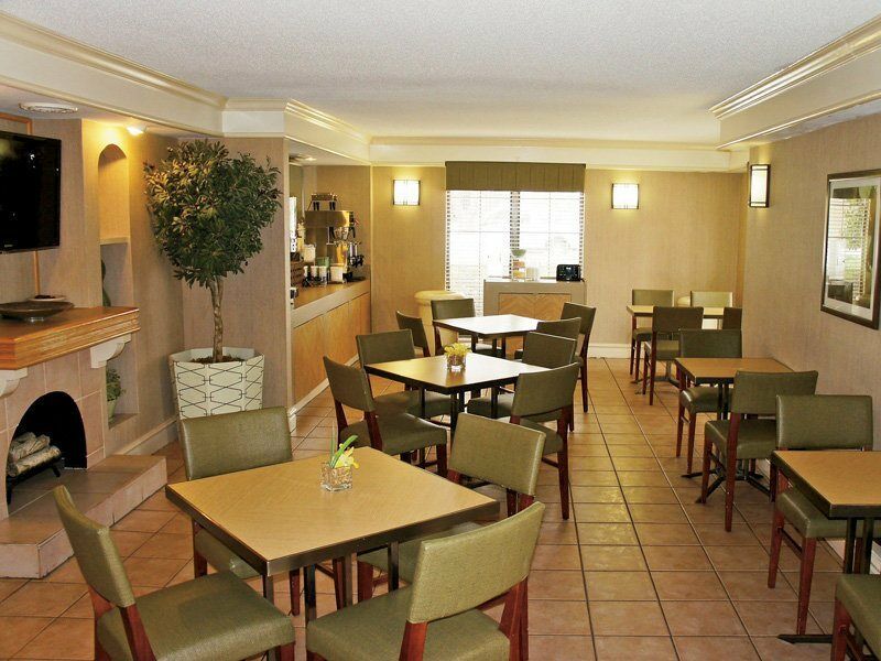 Budget Inn & Suite Atlanta Marietta Stadium Zewnętrze zdjęcie